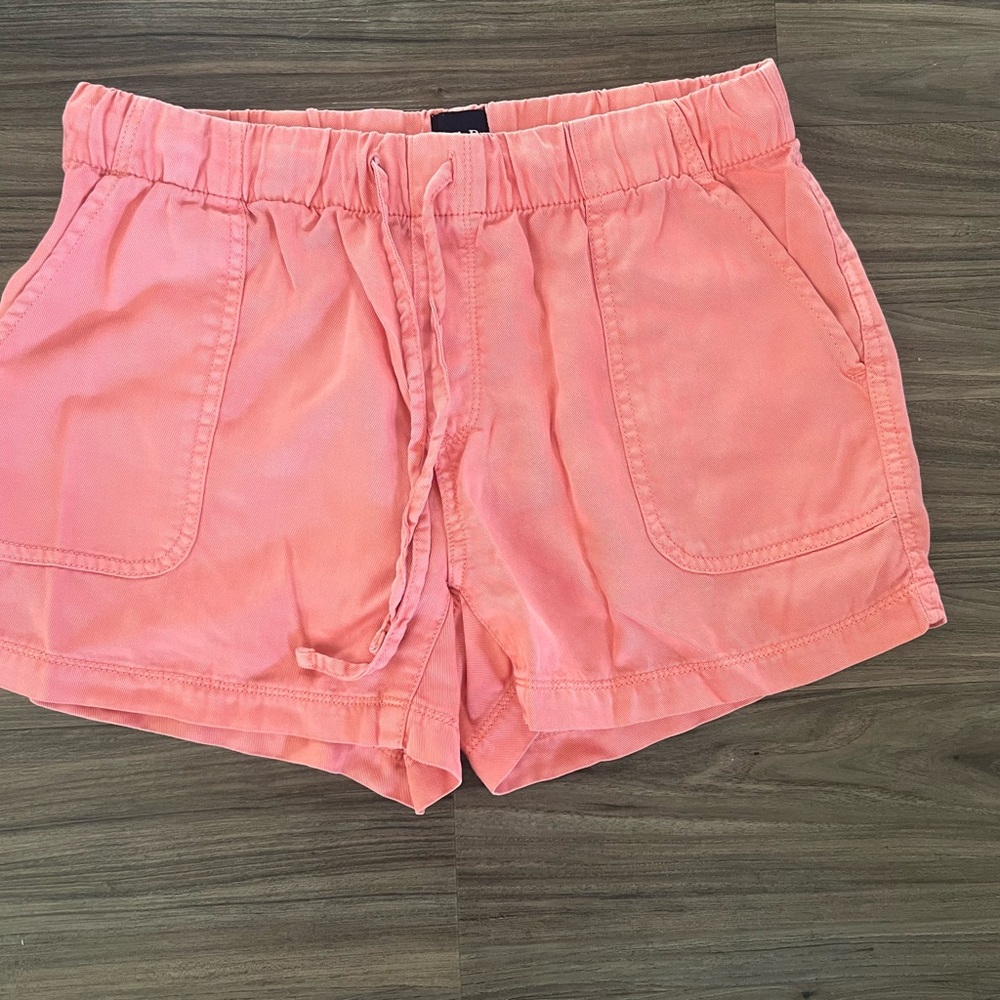 Gap Coral Women's Shorts